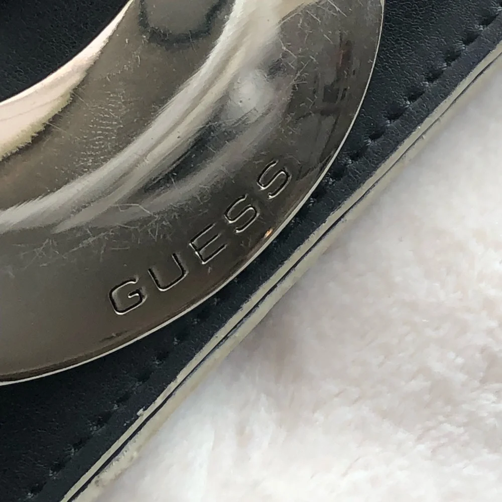 Vintage Guess Black Leather Purse Silver Details - Picture 5 of 8